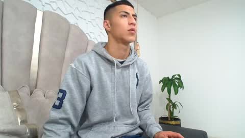 Mr Porn  online show from 1, 6, 2026
