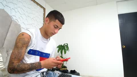 Mr Porn  online show from 6, 6, 2026