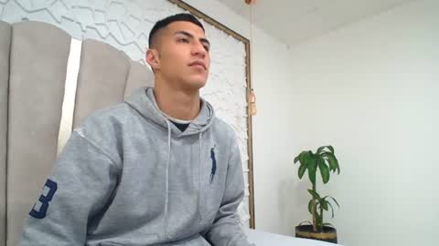 Mr Porn  online show from 24, 6, 2026