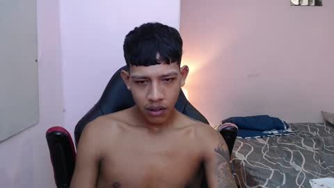 Snapshot of mr_stiven_ chatting on 4, 1, 2025 mr_stiven_ online show from 4, 1, 2025