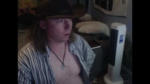 mr_strawberry online show from 3, 4, 2026