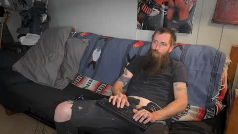 Snapshot of mr_valdor chatting on 5, 4, 2026 Valdor online show from 5, 4, 2026