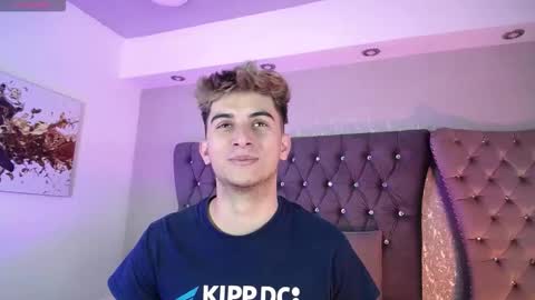 Snapshot of mr_williseo chatting on 10, 9, 2025 williseo online show from 10, 9, 2025