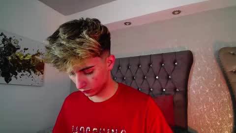 Snapshot of mr_williseo chatting on 27, 9, 2025 williseo online show from 27, 9, 2025