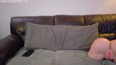 Snapshot of mrbanks69 chatting on 5, 1, 2025 Brandon Banks online show from 5, 1, 2025