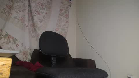 Snapshot of mrbrown_strong chatting on 16, 3, 2026 mr brown online show from 16, 3, 2026