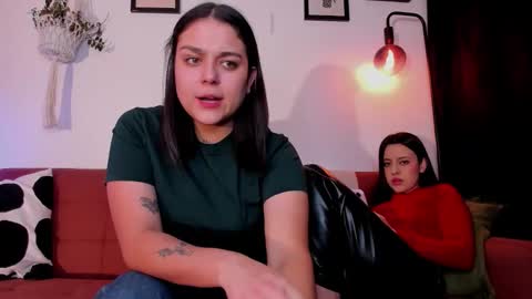 Snapshot of mrbuu_ chatting on 15, 2, 2026 Laura online show from 15, 2, 2026