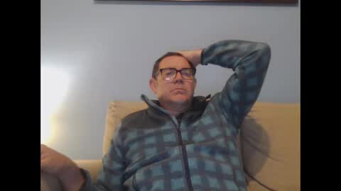 Snapshot of mrcaruso chatting on 28, 11, 2025 Mrcaruso online show from 28, 11, 2025