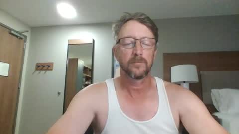 Snapshot of mrcumstain chatting on 22, 4, 2026 mrcumstain online show from 22, 4, 2026