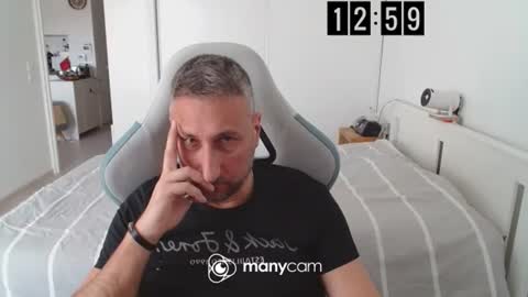 Snapshot of mrdr000 chatting on 20, 3, 2026 mrdr000 online show from 20, 3, 2026