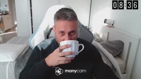 Snapshot of mrdr000 chatting on 31, 3, 2026 mrdr000 online show from 31, 3, 2026