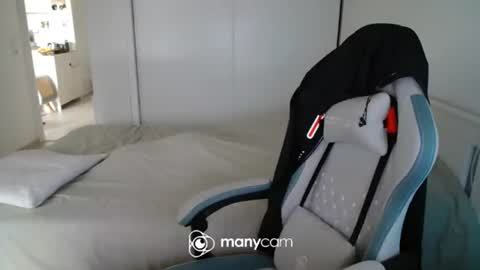 Snapshot of mrdr000 chatting on 26, 7, 2026 mrdr000 online show from 26, 7, 2026