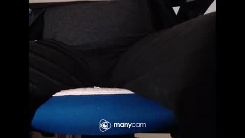 Snapshot of mrduplo1975 chatting on 16, 11, 2025 MrJohnsen1975 online show from 16, 11, 2025