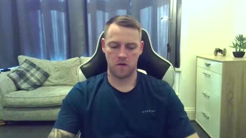 mrengland86566 online show from 11, 3, 2026