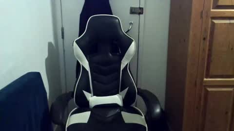 mrengland86566 online show from 18, 3, 2026