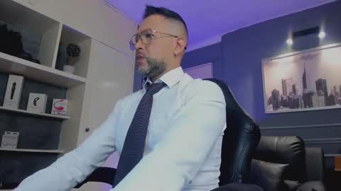 MrFrank. online show from 6, 10, 2025