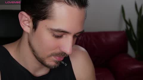 Snapshot of mrgreeneyes01 chatting on 3, 2, 2025 juan luis online show from 3, 2, 2025