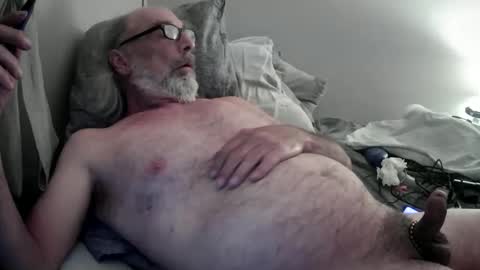 Snapshot of mrjames59 chatting on 5, 6, 2026 mrjames59 online show from 5, 6, 2026