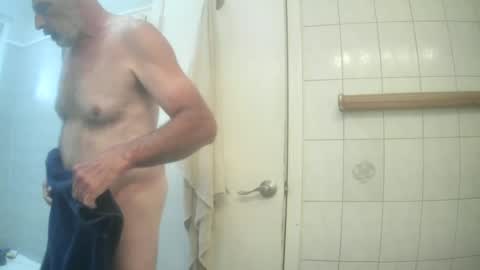 Snapshot of mrjames59 chatting on 26, 6, 2026 mrjames59 online show from 26, 6, 2026