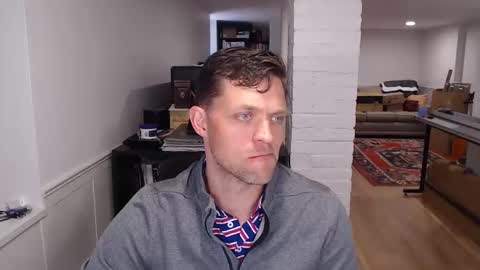 Snapshot of mrkenridge chatting on 27, 4, 2026 mrkenridge online show from 27, 4, 2026
