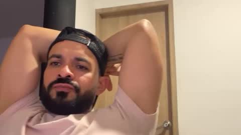 Snapshot of mrlatinwolf chatting on 6, 5, 2026 mrlatinwolf online show from 6, 5, 2026