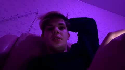 Snapshot of mrleopardick chatting on 30, 12, 2024 mr leo online show from 30, 12, 2024