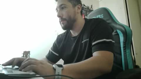 Snapshot of mrlilnice chatting on 18, 1, 2026 mrlilnice online show from 18, 1, 2026