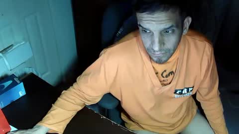 Snapshot of mrmarcxxcam chatting on 22, 1, 2025 MrMarc online show from 22, 1, 2025