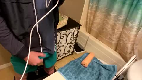 Snapshot of mrmeltyourheart chatting on 7, 1, 2026 James online show from 7, 1, 2026