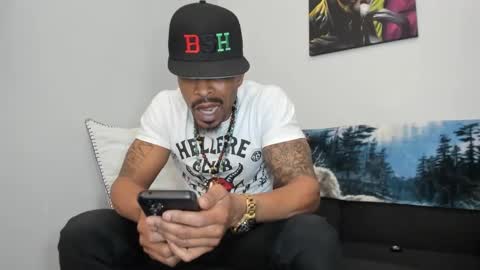 Snapshot of mromg007 chatting on 18, 2, 2025 mromg007 online show from 18, 2, 2025