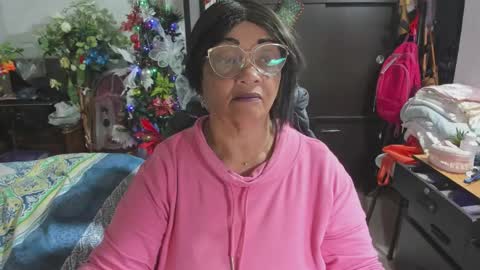 mrs_mommy online show from 17, 12, 2025