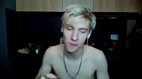 Snapshot of mrsexycum4u chatting on 14, 1, 2025 Adam online show from 14, 1, 2025