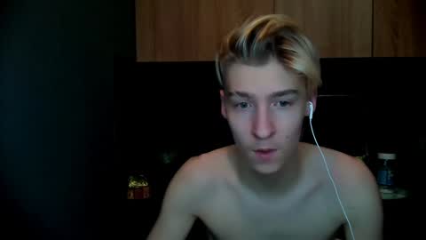 Snapshot of mrsexycum4u chatting on 3, 2, 2025 Adam online show from 3, 2, 2025