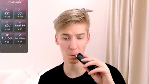 Adam online show from 14, 12, 2025