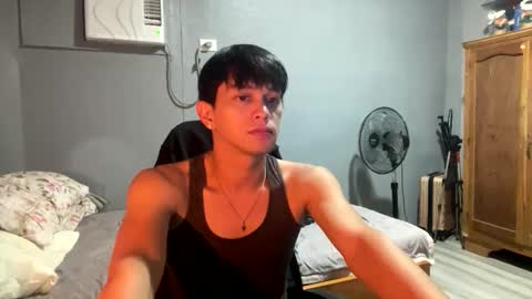 Snapshot of mrshawn95 chatting on 5, 4, 2026 shawn online show from 5, 4, 2026