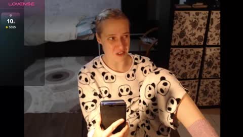 Snapshot of mrsluck chatting on 9, 12, 2024 Sasha online show from 9, 12, 2024