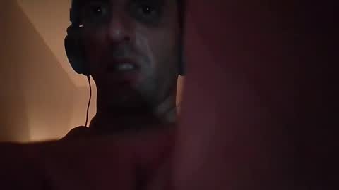 Snapshot of mrwhite017 chatting on 27, 1, 2025 Mrwhite017 online show from 27, 1, 2025