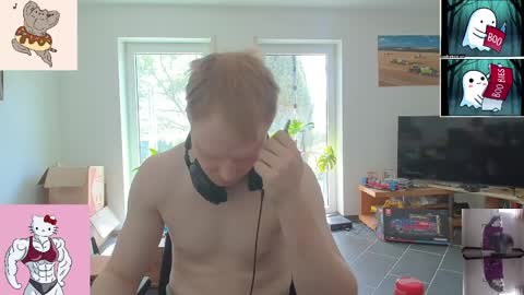 Snapshot of mrzaasch chatting on 2, 5, 2026 Sascha online show from 2, 5, 2026