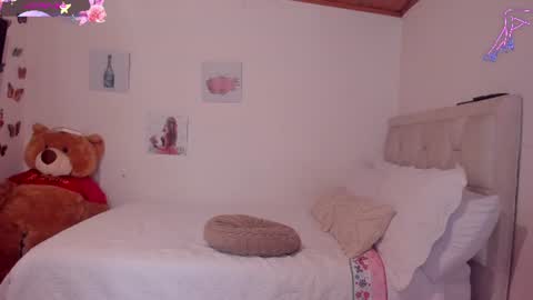 Tania online show from 5, 7, 2026