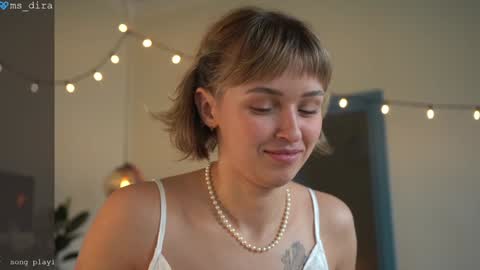 Snapshot of ms_dira chatting on 14, 3, 2026 dira and the riru tribe online show from 14, 3, 2026