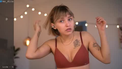 Snapshot of ms_dira chatting on 4, 4, 2026 dira and the riru tribe online show from 4, 4, 2026