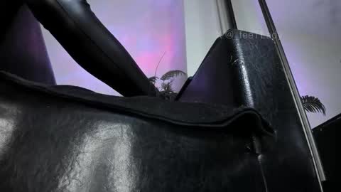 Snapshot of ms_enigma chatting on 13, 11, 2025 Goddess. Miss. Lady. Queen. Madam Milady online show from 13, 11, 2025