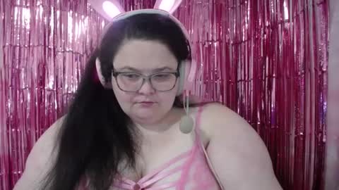 Snapshot of mscamirose15 chatting on 14, 10, 2025 Ms. Cami Rose online show from 14, 10, 2025
