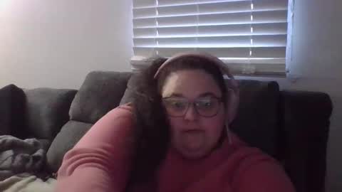 Snapshot of mscamirose15 chatting on 28, 11, 2025 Ms. Cami Rose online show from 28, 11, 2025