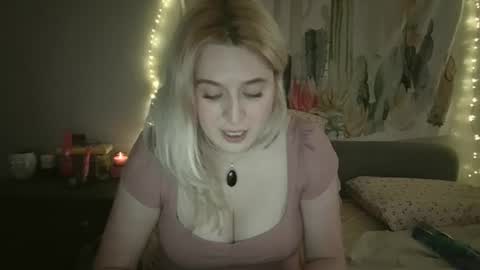 Snapshot of msclairewhatever chatting on 7, 10, 2025 msclairewhatever online show from 7, 10, 2025
