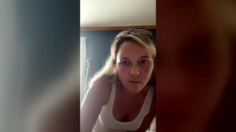 Snapshot of mscountrtgirl chatting on 9, 7, 2026 mscountrtgirl online show from 9, 7, 2026