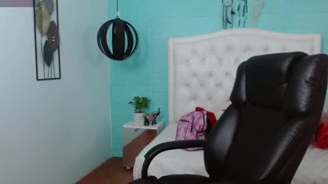 Snapshot of msjossie chatting on 4, 3, 2025 Jossie online show from 4, 3, 2025