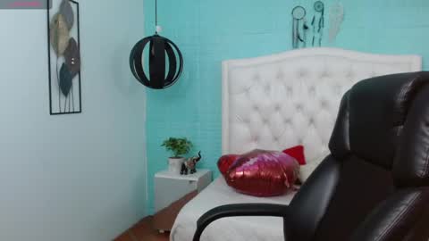Snapshot of msjossie chatting on 5, 3, 2025 Jossie online show from 5, 3, 2025