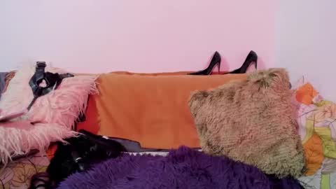 Miss Justine online show from 6, 12, 2024