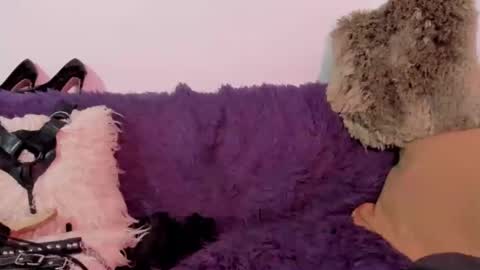 Miss Justine online show from 6, 2, 2025